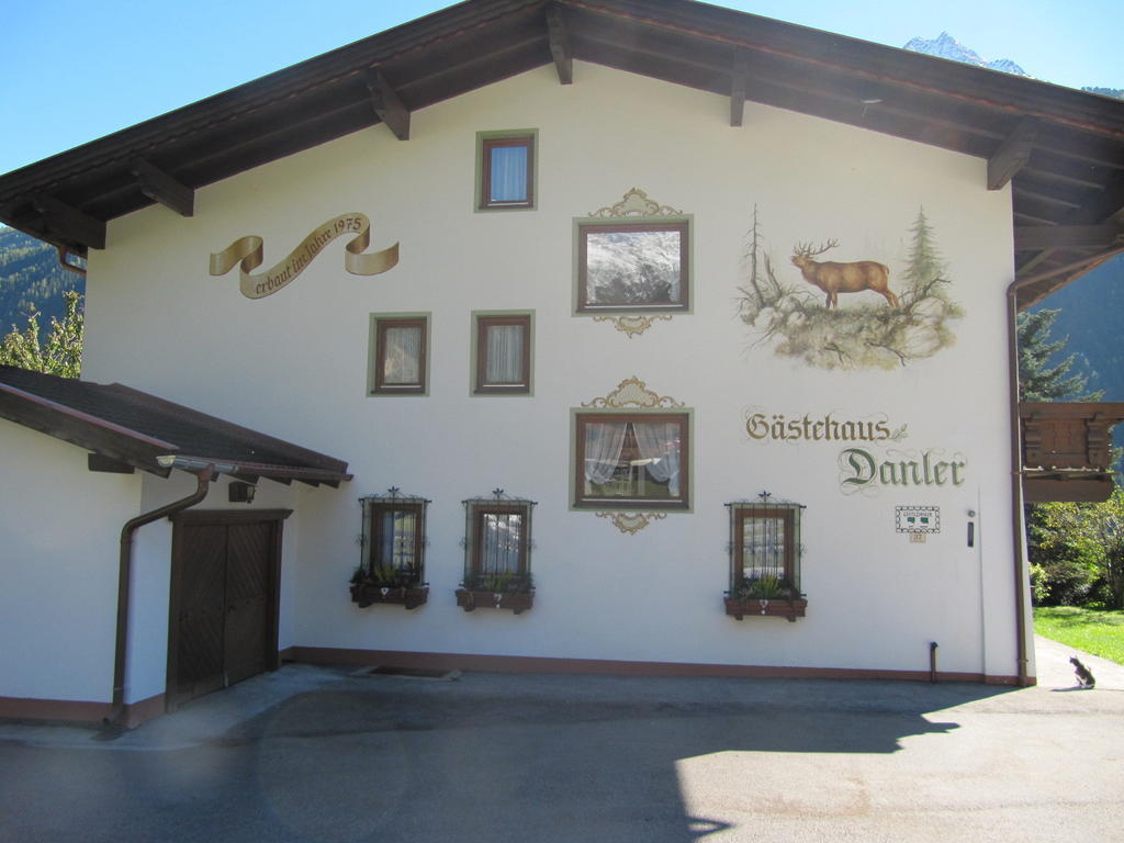 Gaestehaus Danler Neustift im Stubaital Exterior foto